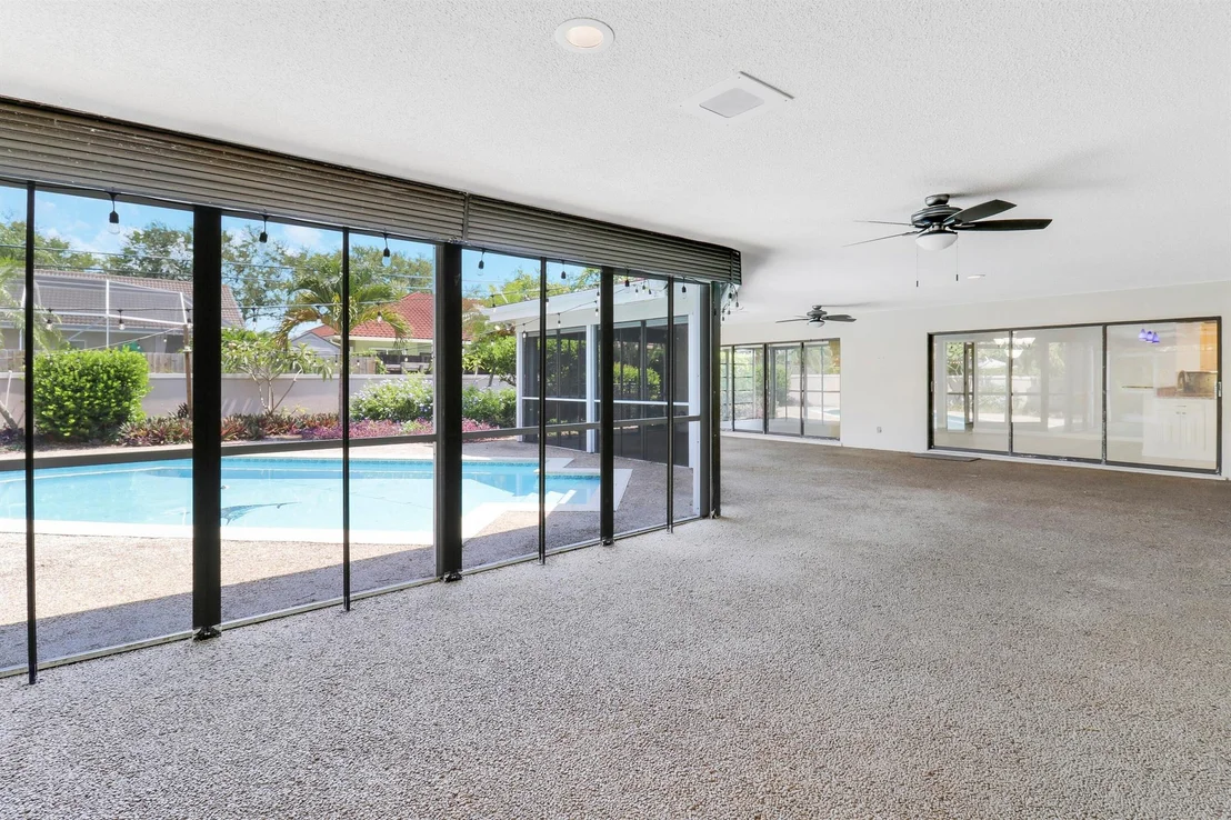 Photo of 316 River Drive