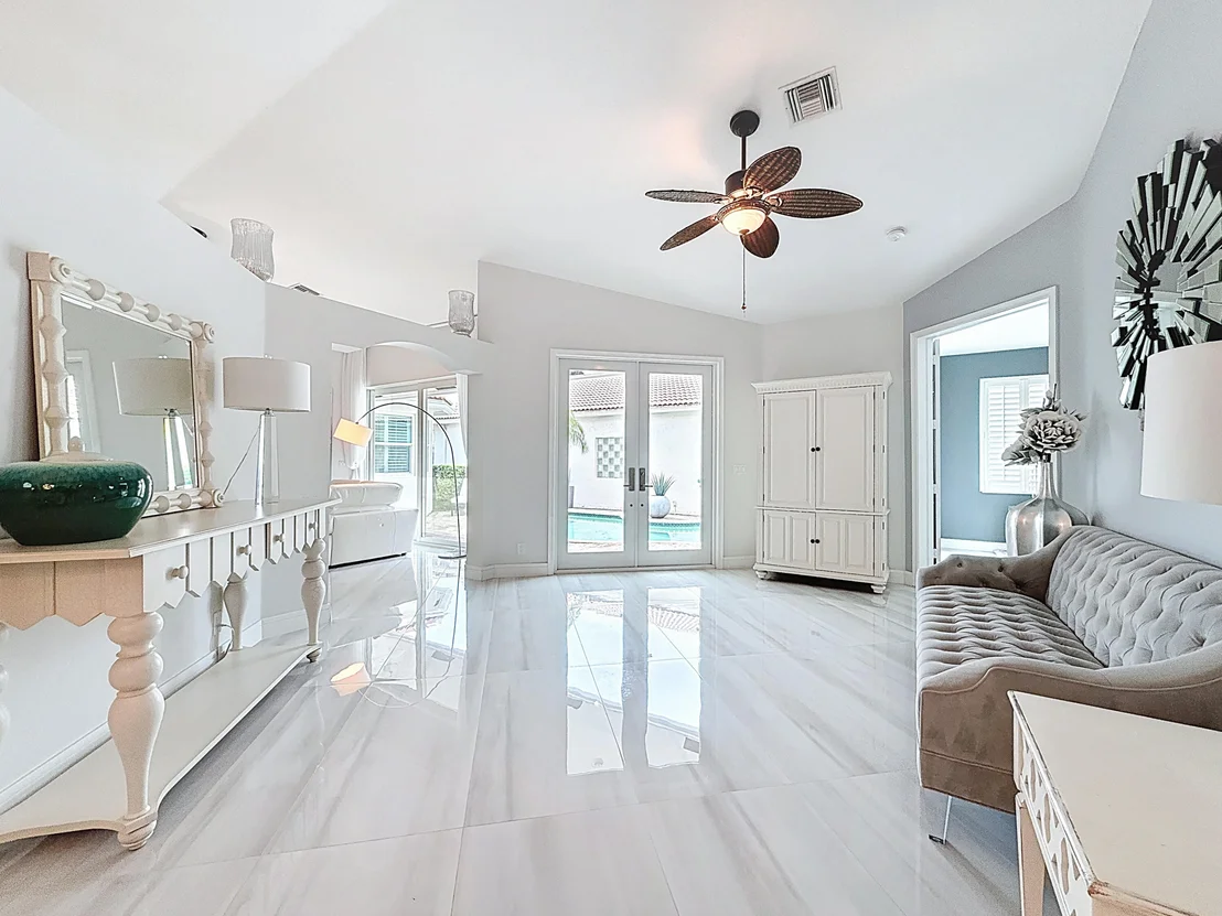 Photo of 7121 NW Turtle Walk