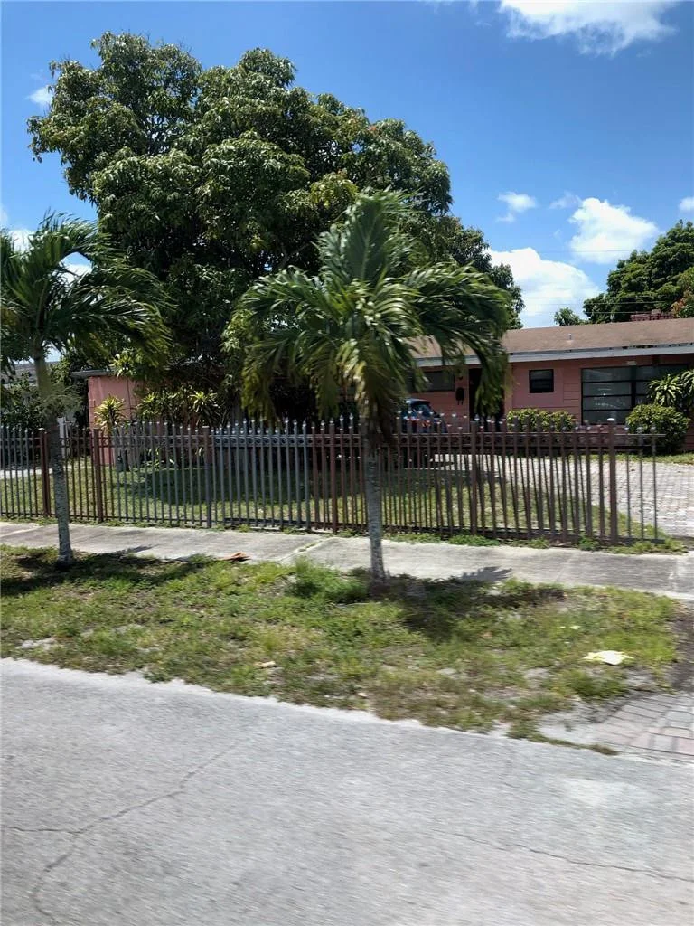 Photo of 19632 NW 5th Place