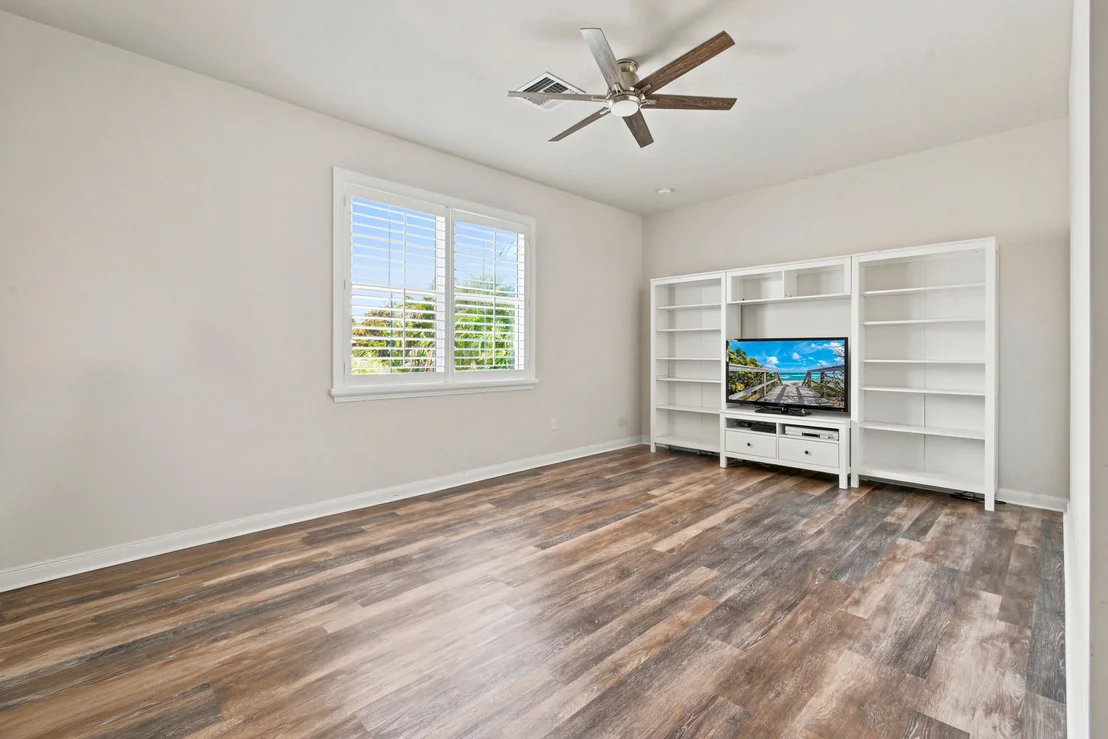 Photo of 2664 Greenway Drive