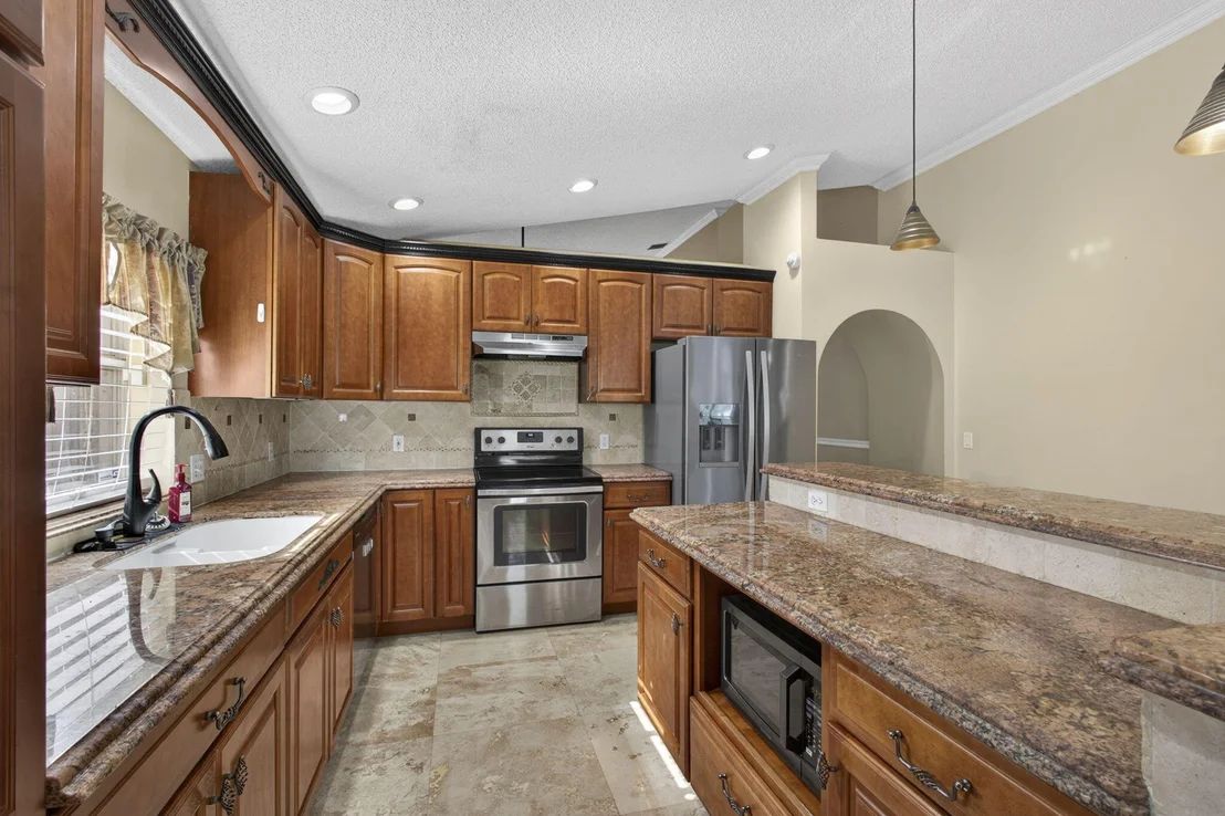 Photo of 243 WEDGEWOOD Circle