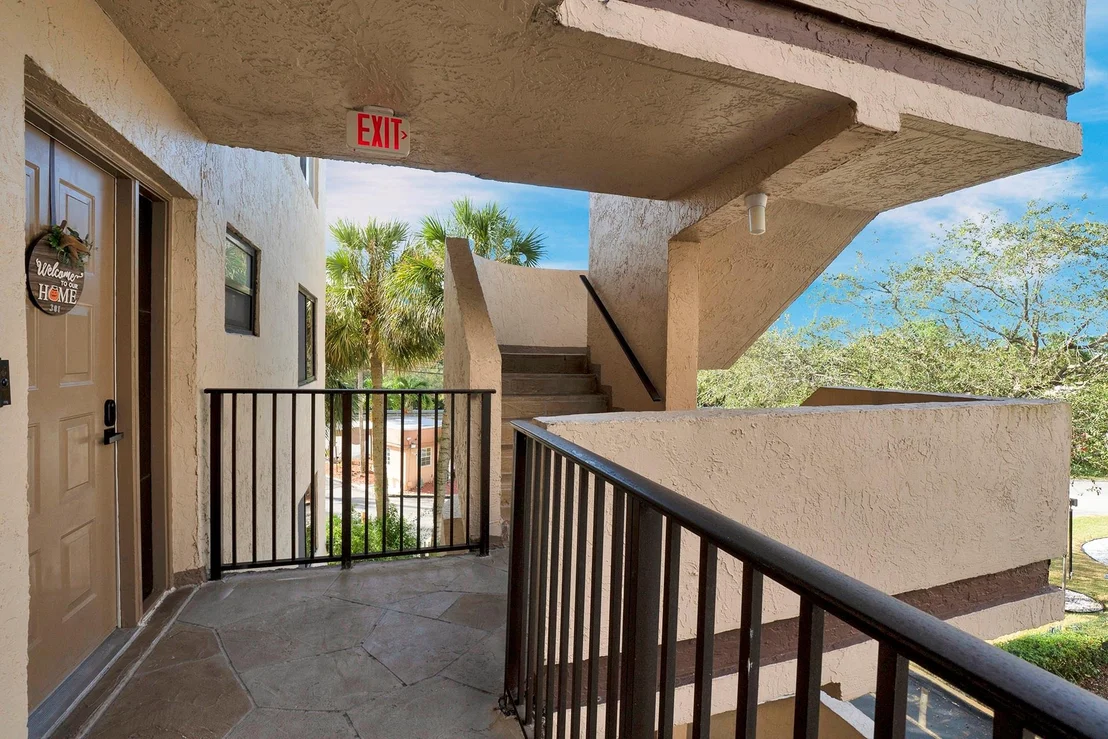 Photo of Unit 301 at 8000 Hampton Boulevard