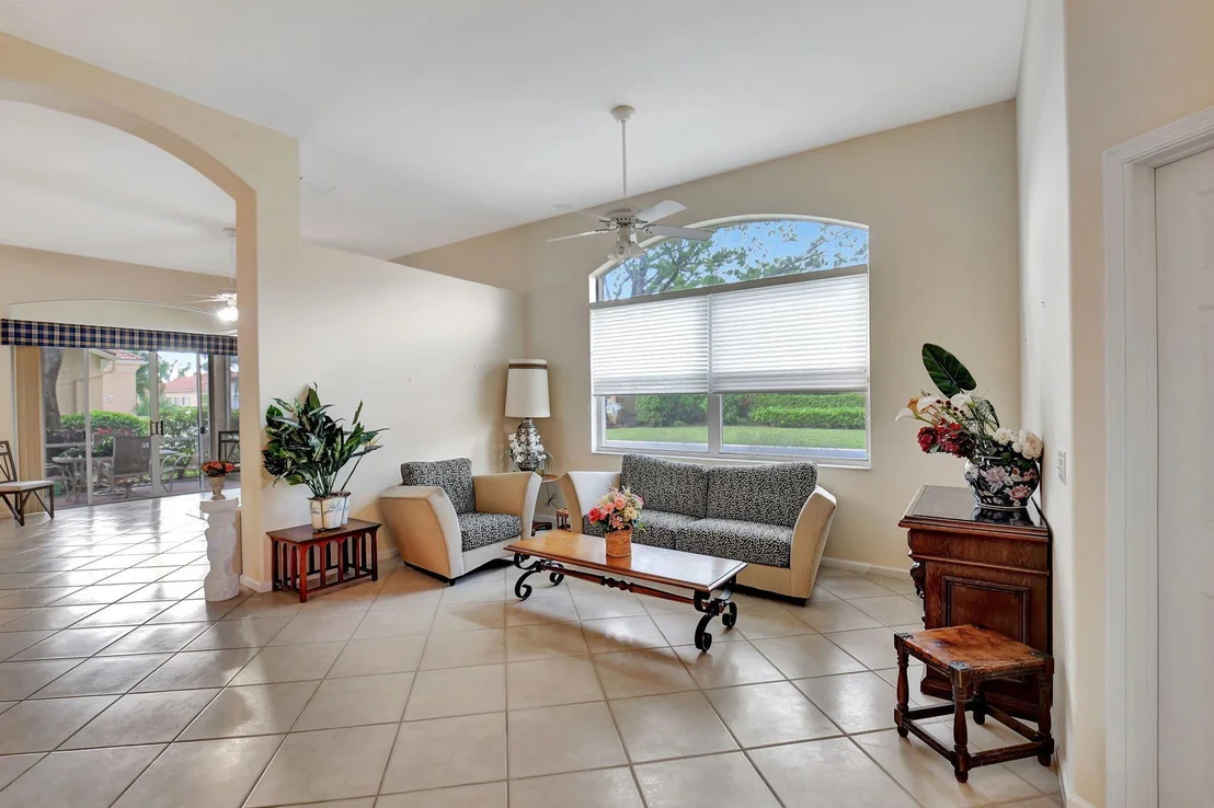 Photo of 7064 Demedici Circle