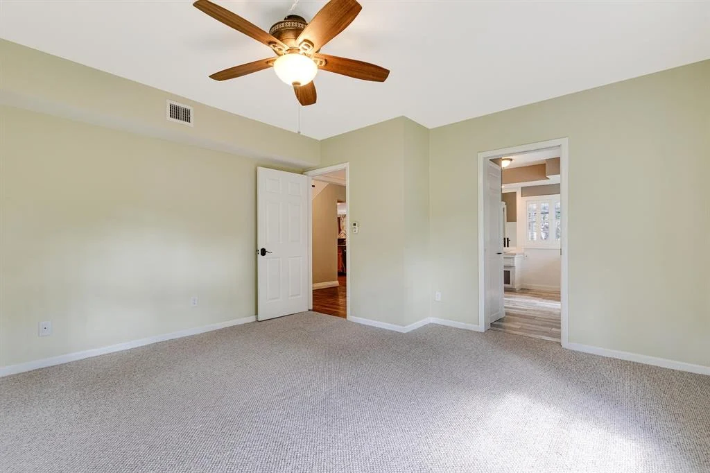 Photo of 16560 Alexander Run