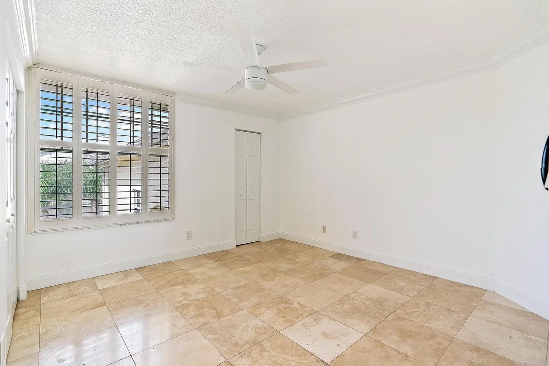Photo of 705 Mainsail Circle