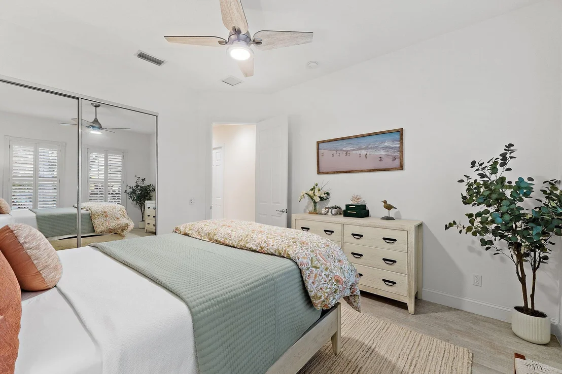 Photo of 153 Savona Drive