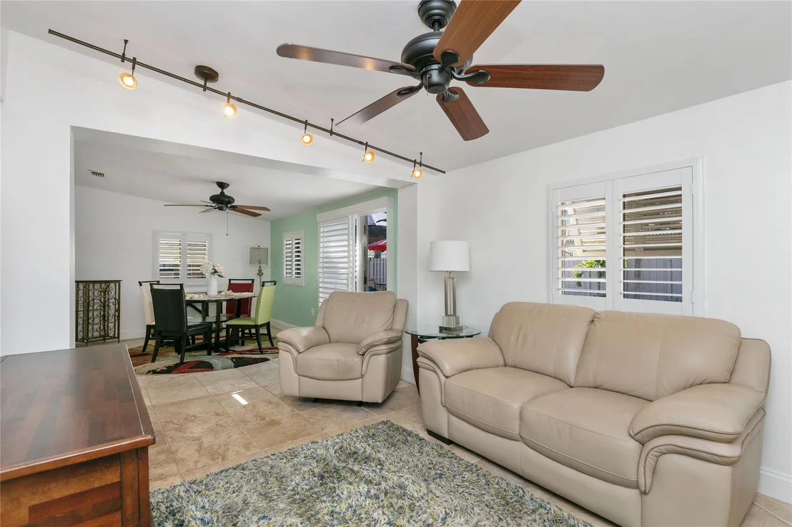 Photo of 270 SE 7th Street
