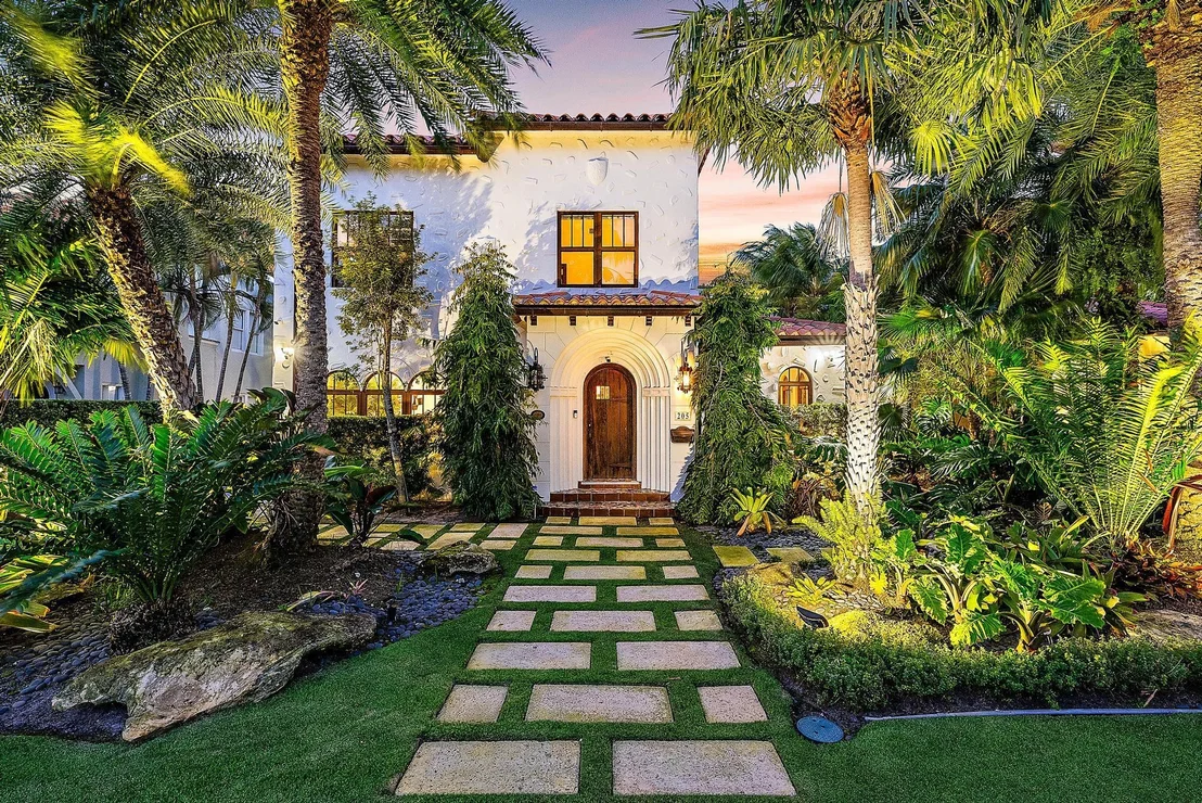 Photo of 205 Monroe Drive