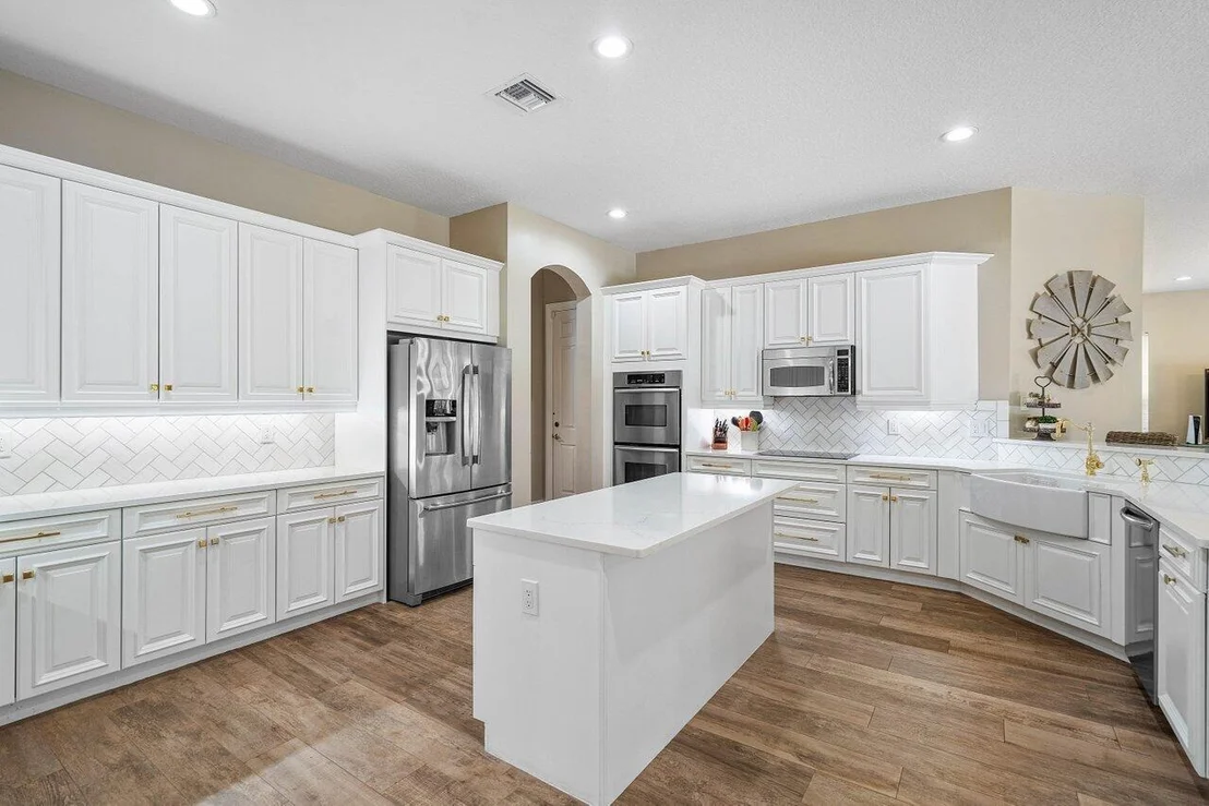 Photo of 644 Forest Bent Boulevard