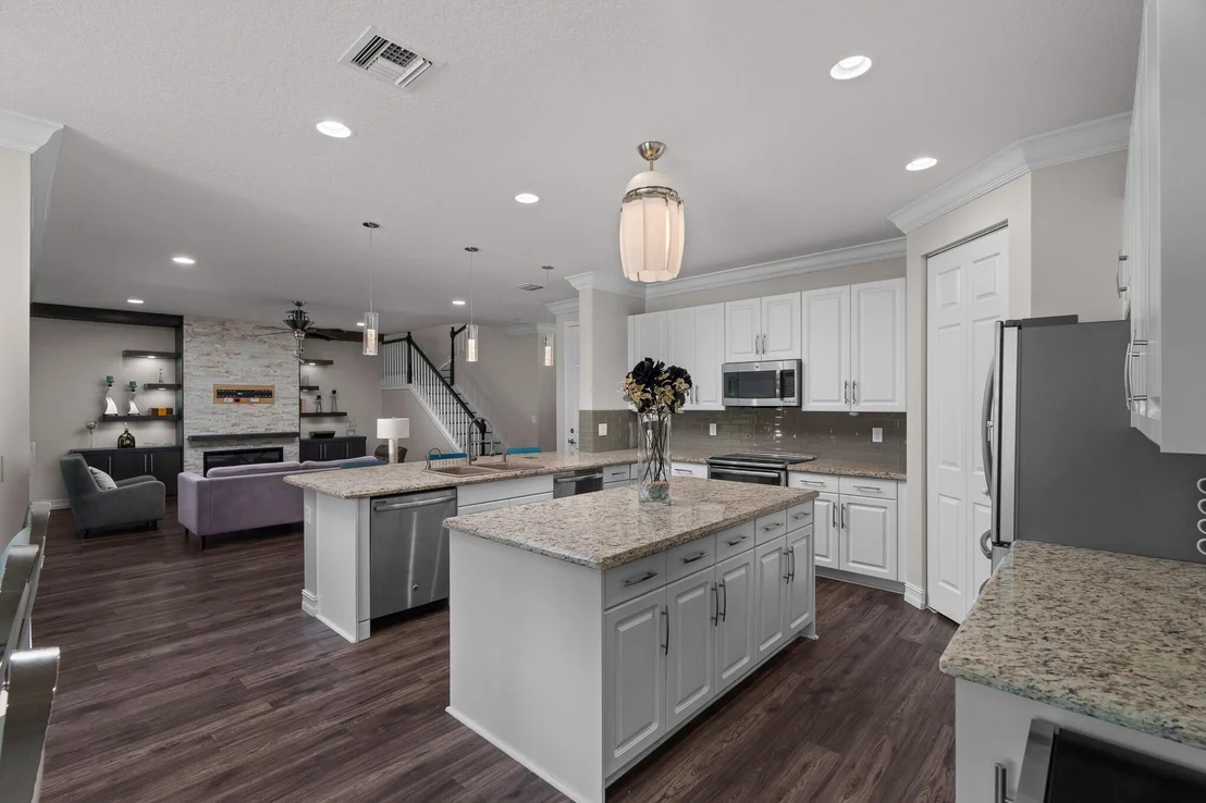Photo of 8095 Baltic Amber Road