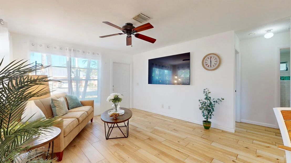 Photo of 3108 SE Iris Street