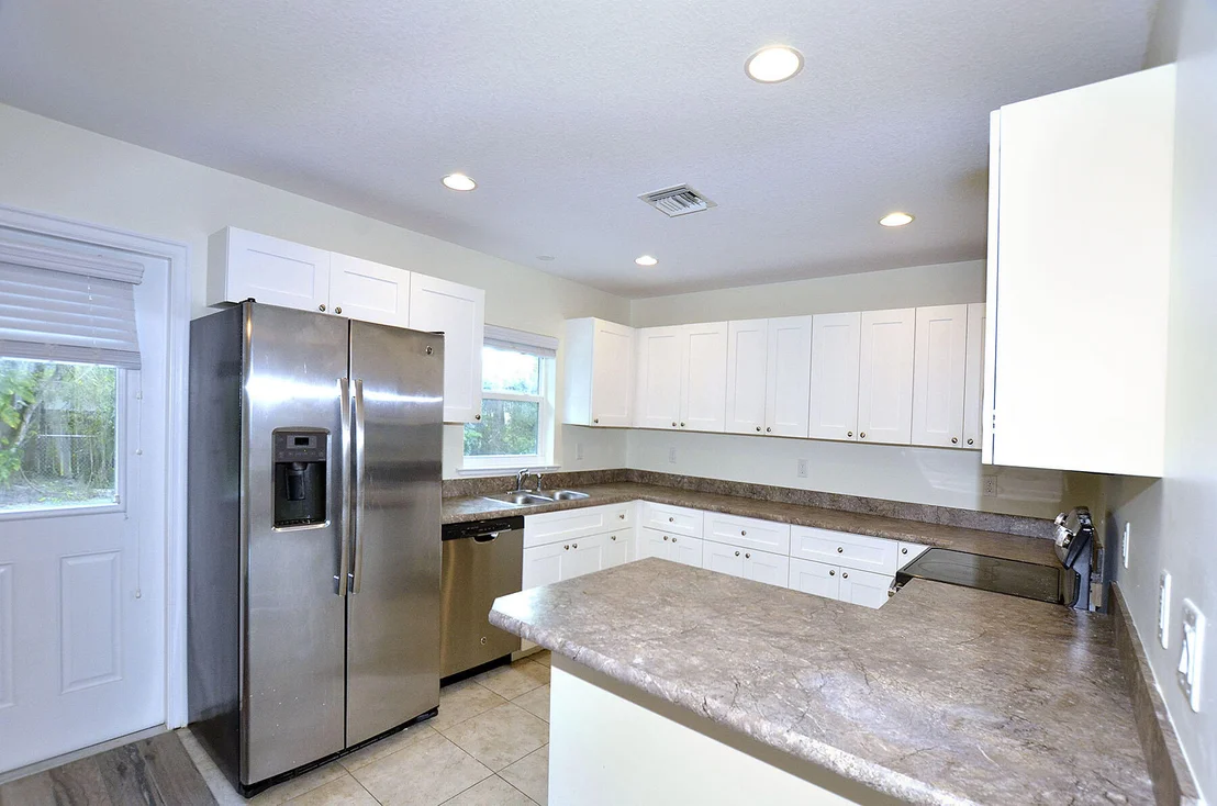 Photo of 4899 Kirby Loop Road