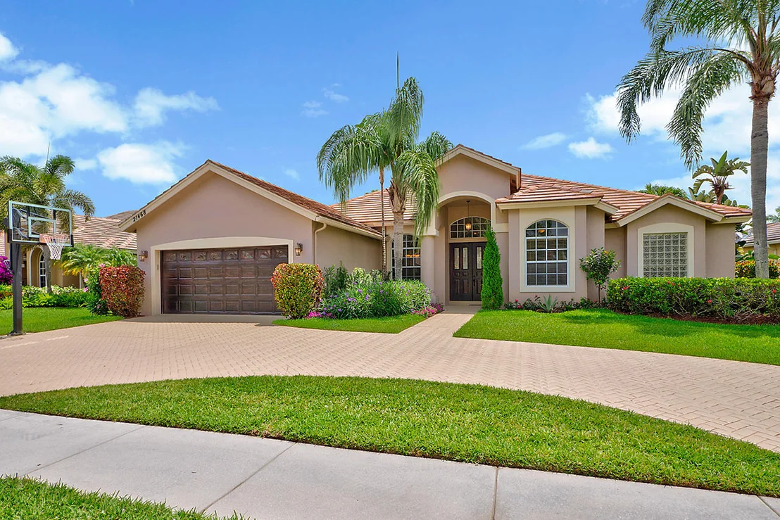 Photo of 21468 Halstead Drive