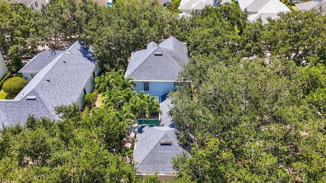 Photo of 211 Barbados Drive