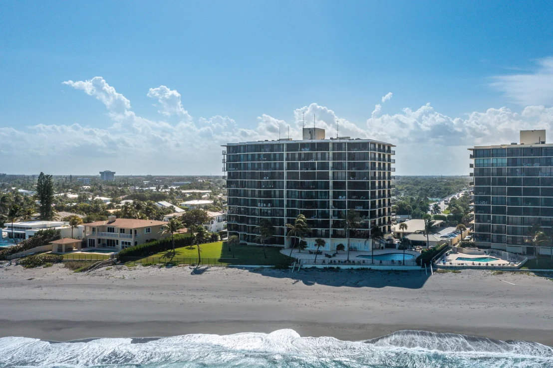 Photo of Unit 302 at 100 Beach Road