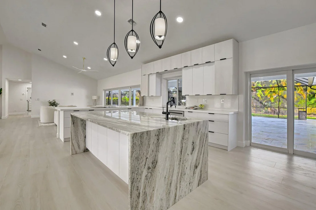 Photo of 3065 Saint James Drive