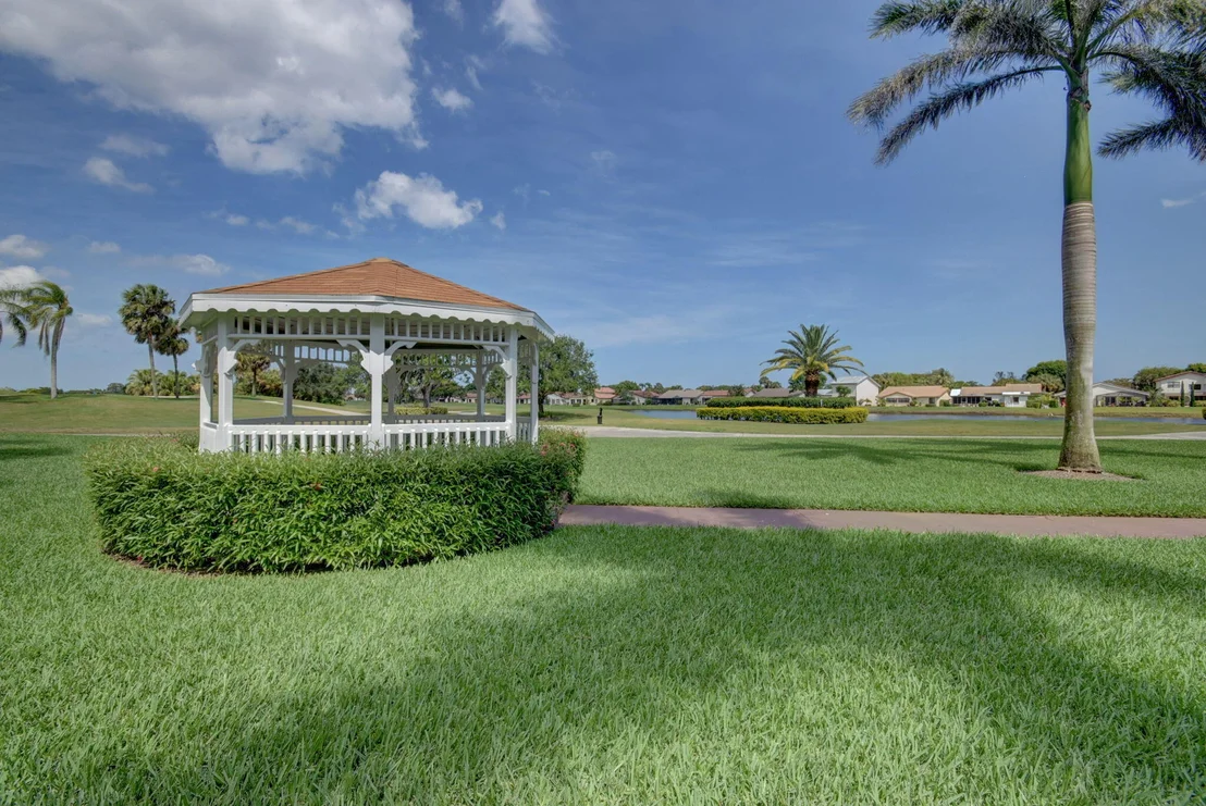 Photo of 6430 Three Lakes Lane
