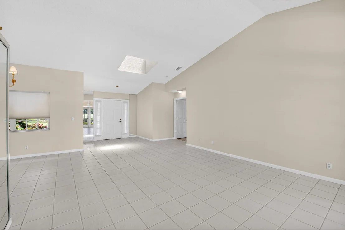 Photo of 6180 Golf Villas Drive