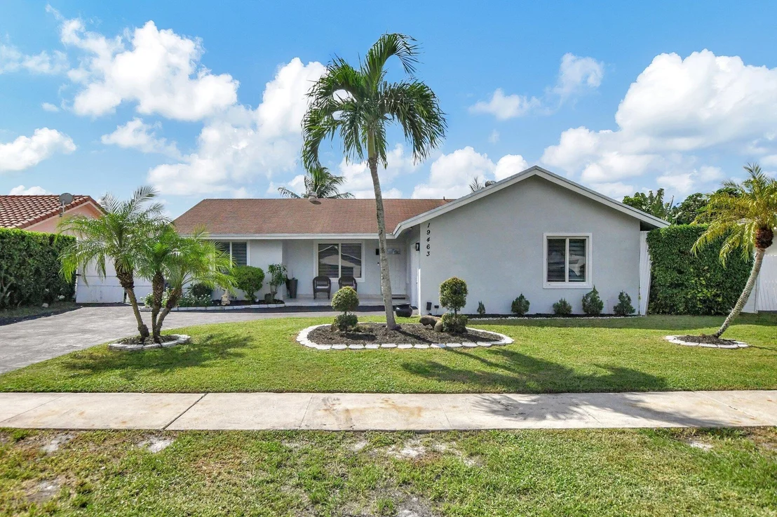 Photo of 19463 Colorado Circle