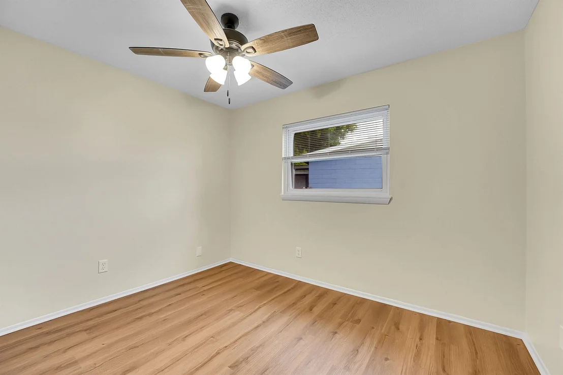 Photo of 524 Teak Drive