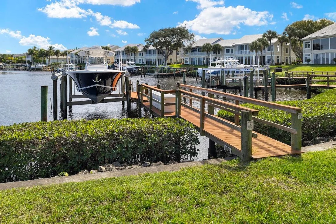 Photo of 220 Eagle Drive