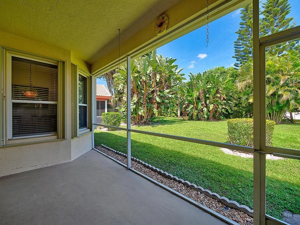 Photo of 2741 Pointe Circle
