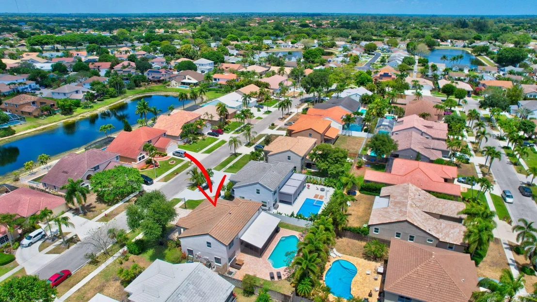 Photo of 8884 Spring Valley Drive