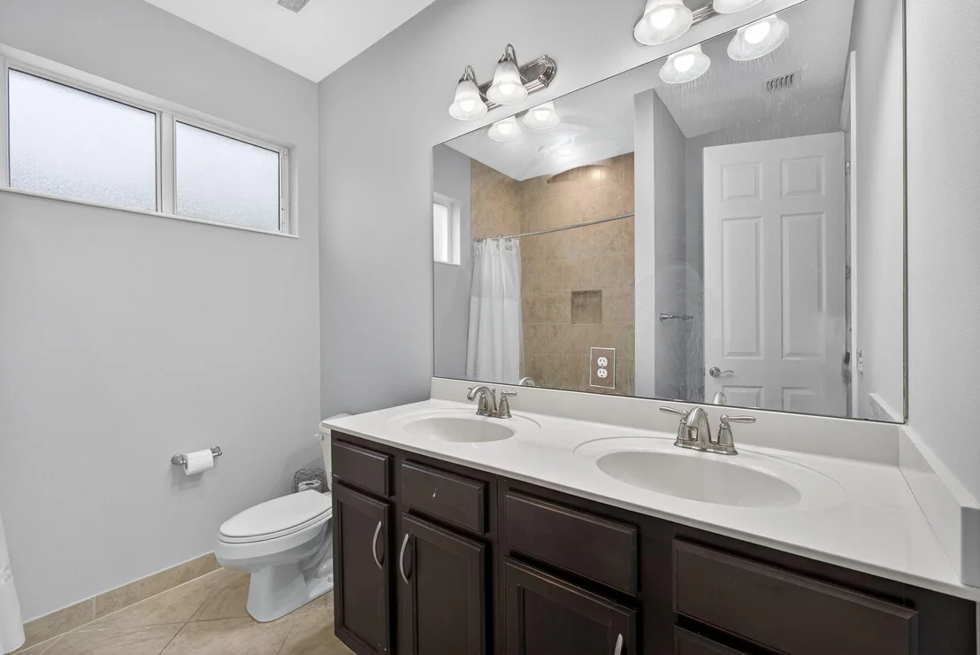 Photo of 9583 Phipps Lane