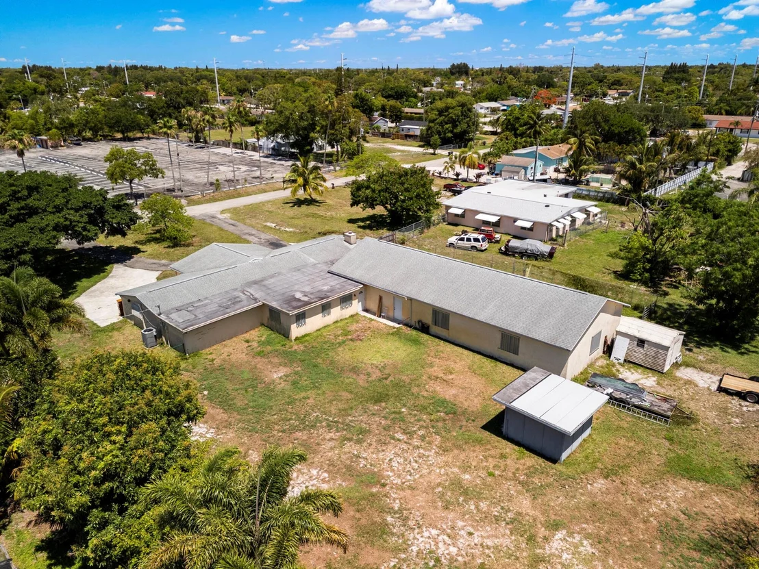 Photo of 4838 Coconut Road