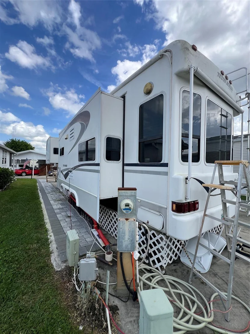 Photo of 5355 SE 64th Terrace