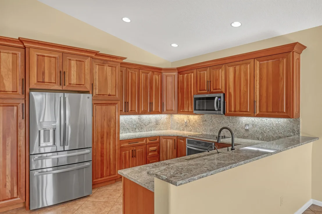 Photo of 13232 Alhambra Lake Circle