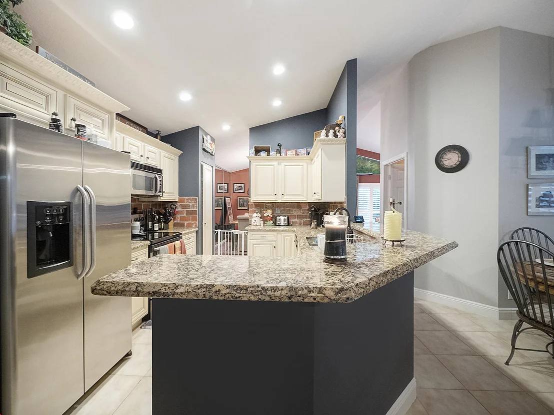 Photo of 2749 Pointe Circle