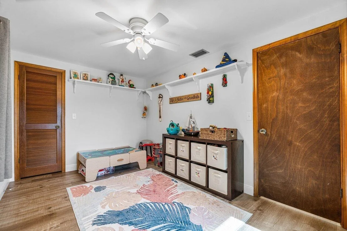 Photo of 6435 Boyd Lane