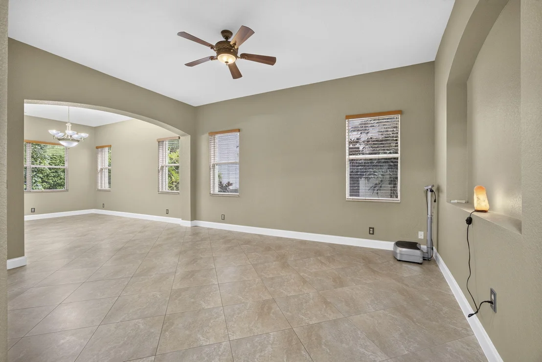 Photo of 742 Cresta Circle
