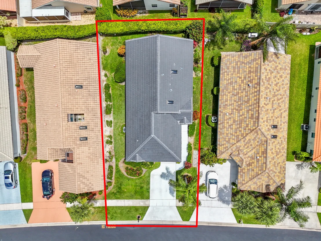 Photo of 6070 Bluegrass Drive