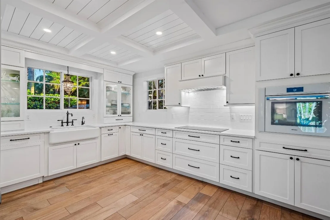 Photo of 745 Periwinkle Street