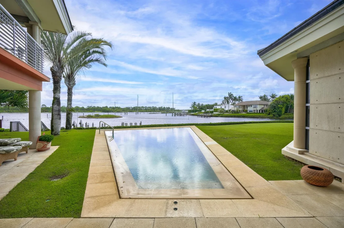 Photo of 380 Regatta Drive