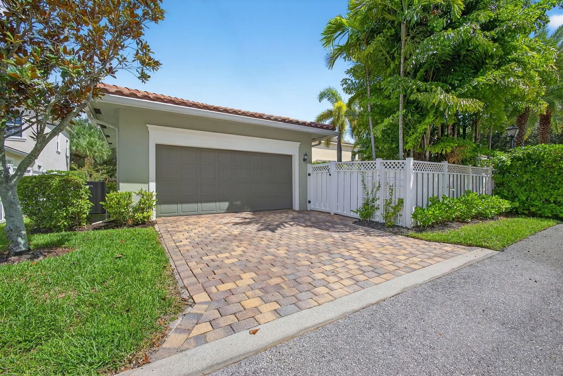 Photo of 126 Bandon Lane