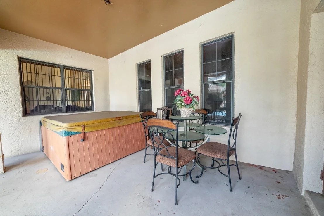 Photo of 2085 SE 4th Street