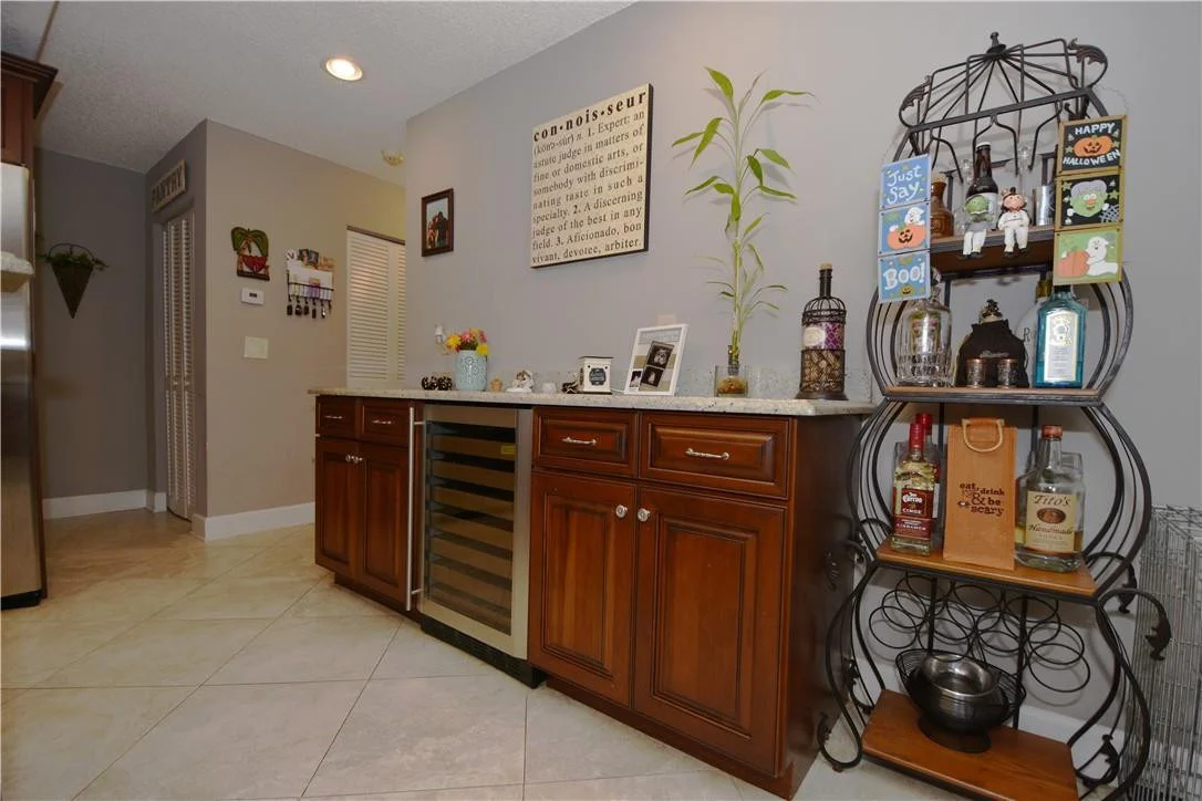 Photo of 562 NW 45th Way