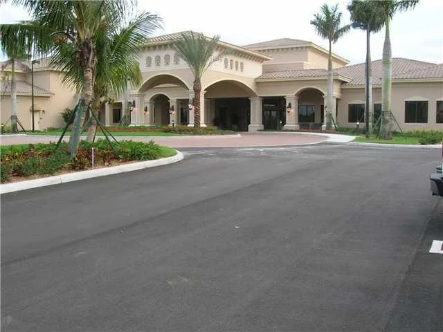 Photo of 6728 Shamrock Trail