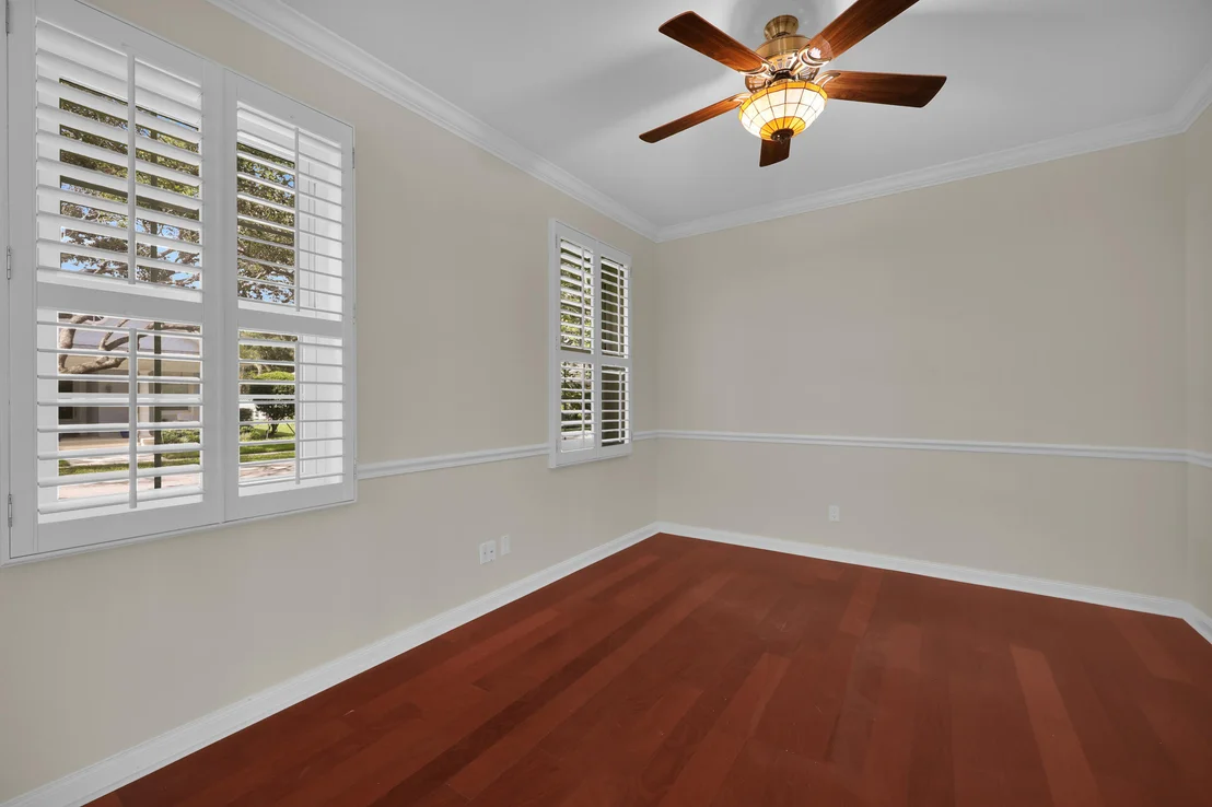 Photo of 325 Sweet Bay Circle