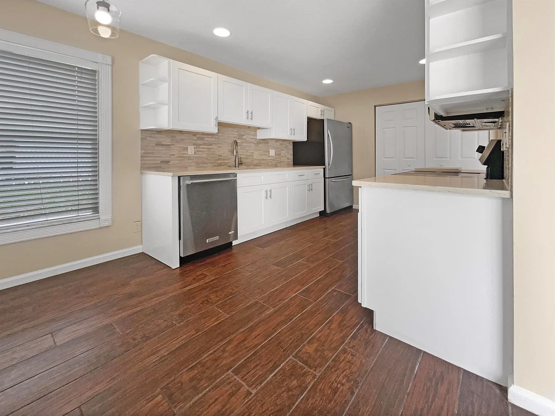 Photo of 4491 SE Murray Cove Circle