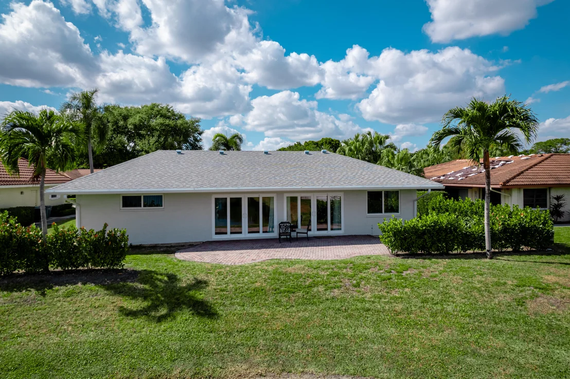 Photo of 10370 Greentrail Drive N