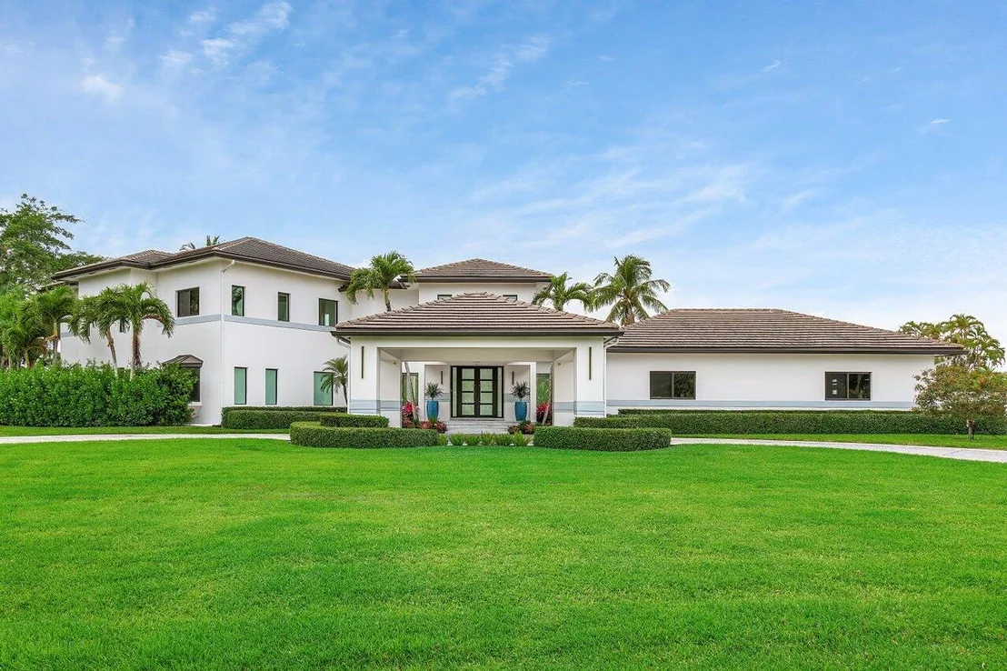 Photo of 8387 Sawpine Road