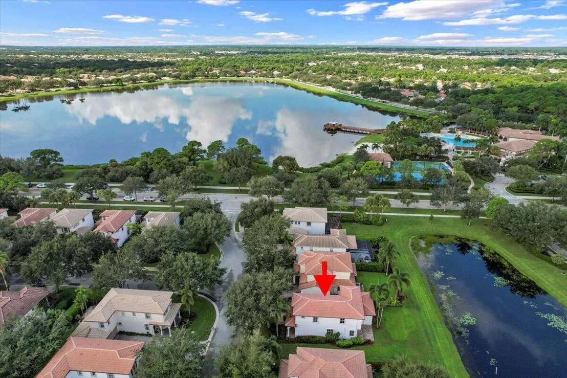 Photo of 657 Castle Drive
