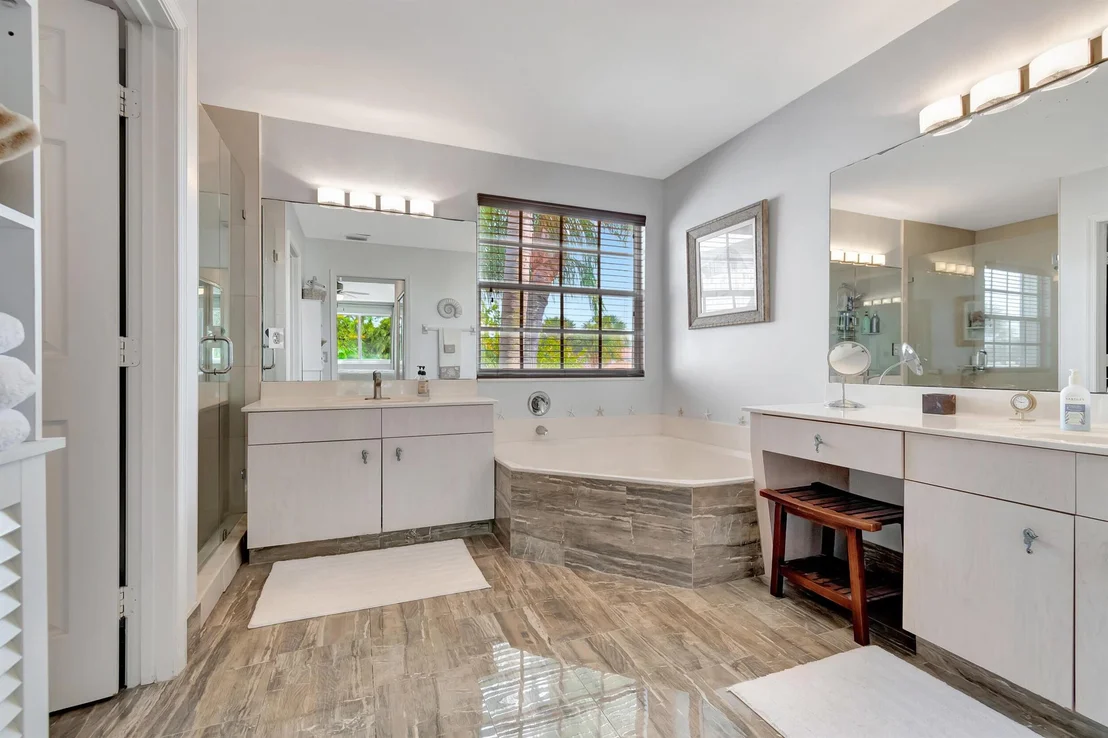 Photo of 7061 Chesapeake Circle