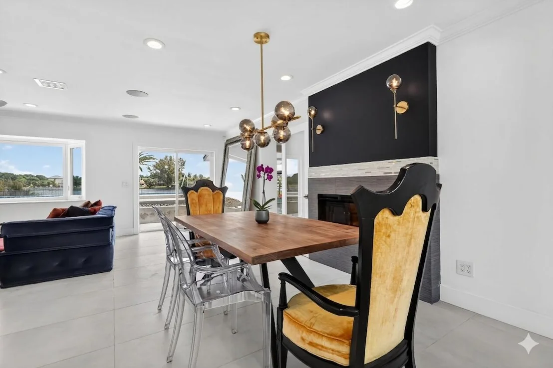 Photo of 6544 Eastview Drive