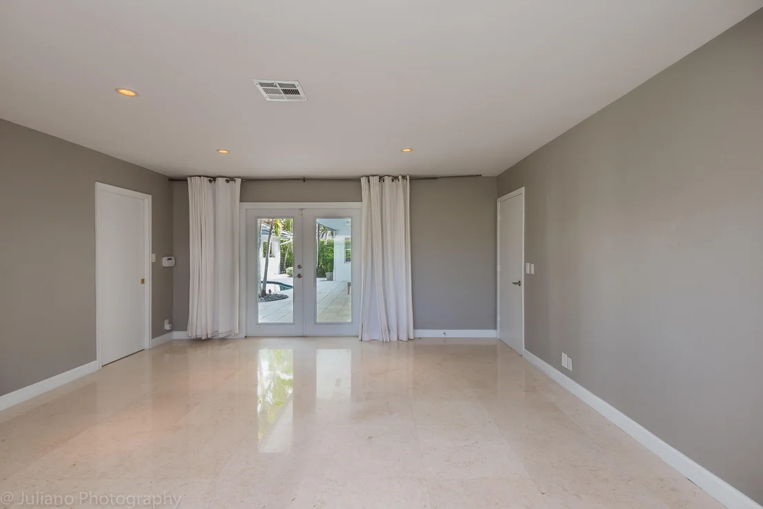 Photo of 6813 Giralda Circle