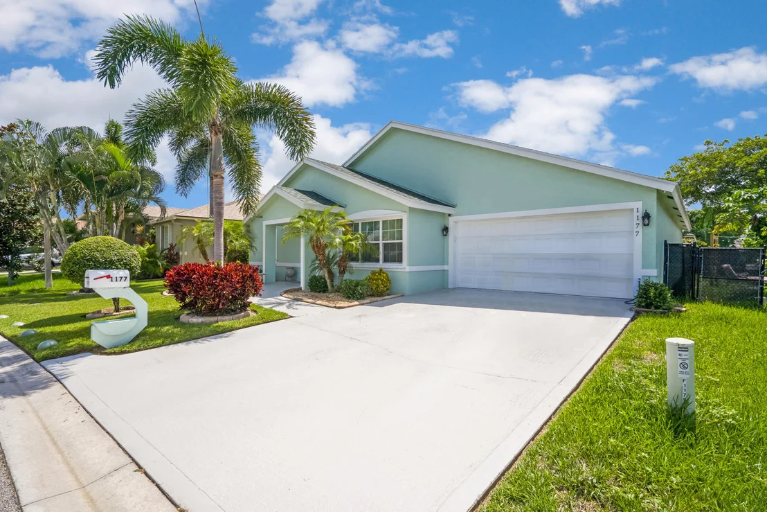 Photo of 1177 Hatteras Circle